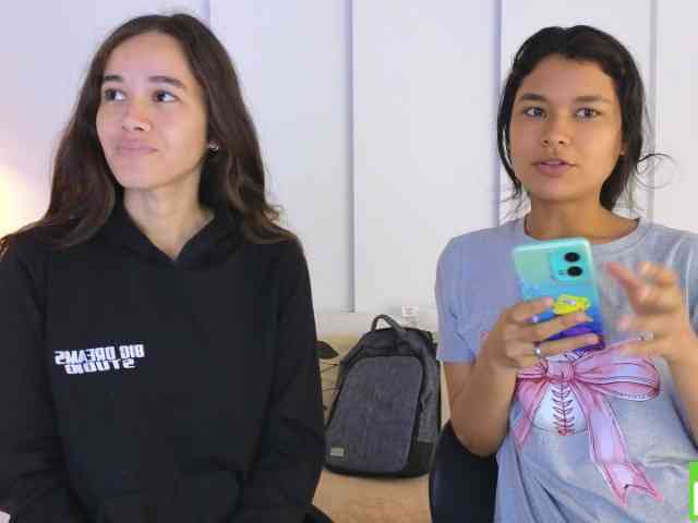 sexychanell-1 webcam