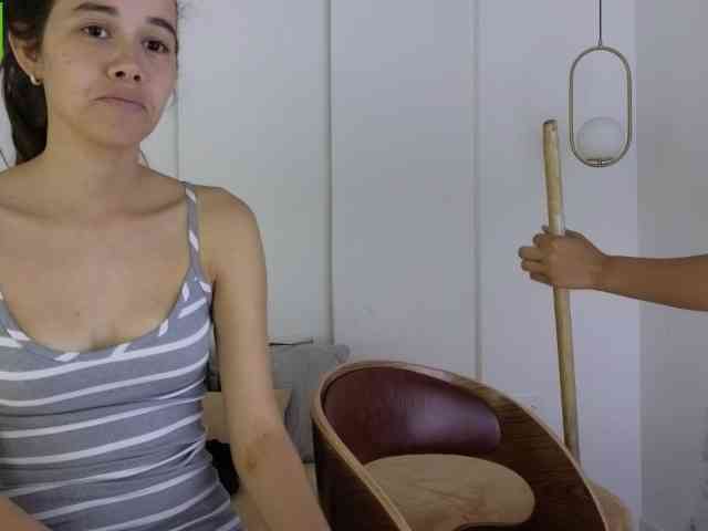 sexychanell-1 webcam