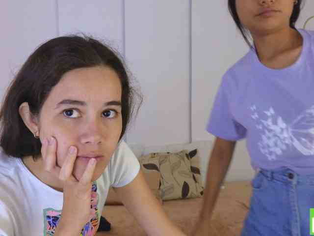 sexychanell-1 webcam
