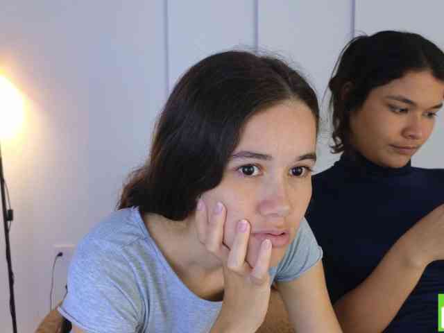 sexychanell-1 webcam