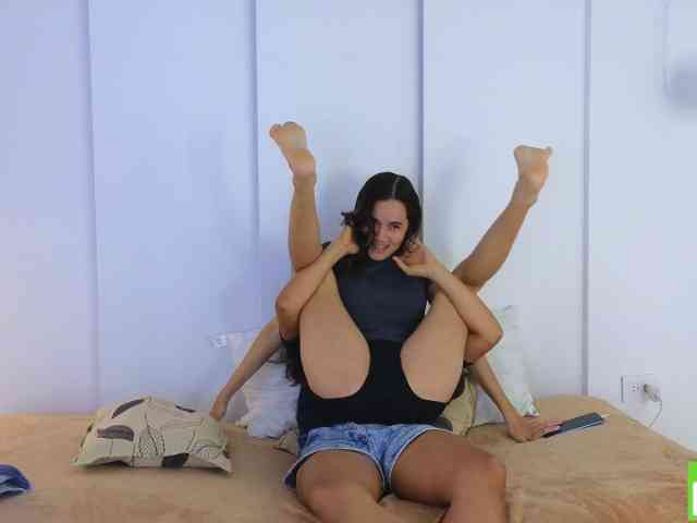 sexychanell-1 webcam