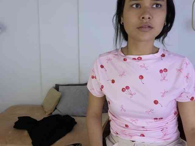 sexychanell-1 webcam