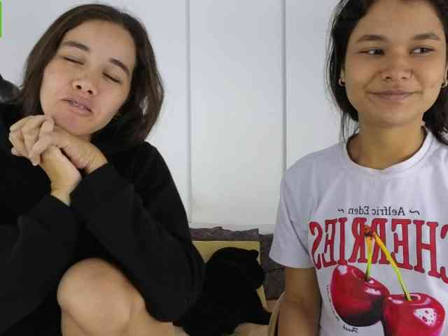 sexychanell-1 webcam