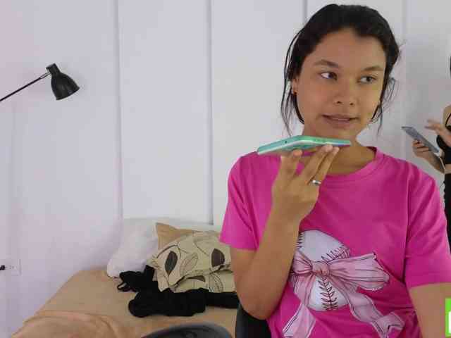 sexychanell-1 webcam