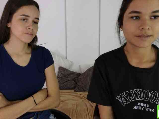 sexychanell-1 webcam