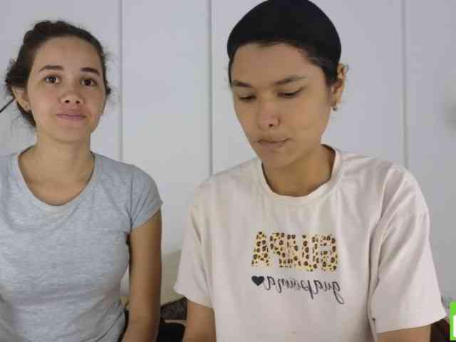 sexychanell-1 webcam