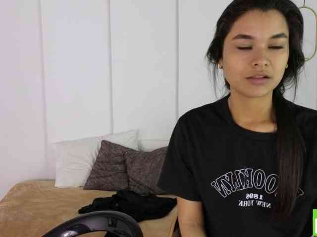 sexychanell-1 webcam