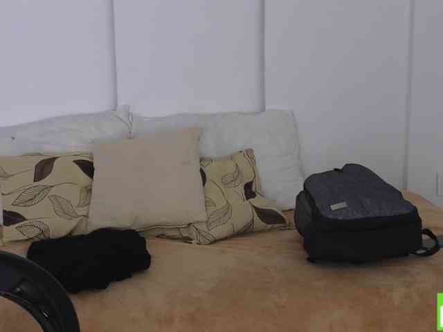 sexychanell-1 webcam
