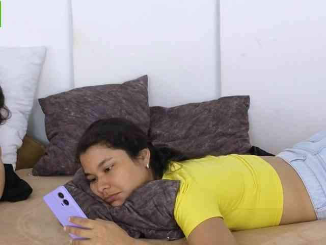 sexychanell-1 webcam