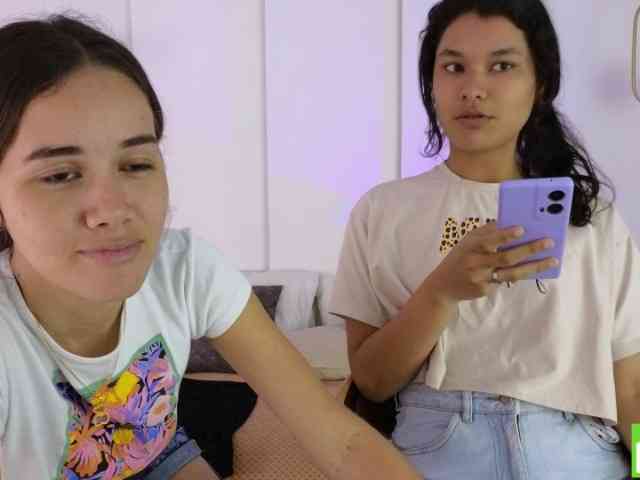 sexychanell-1 webcam