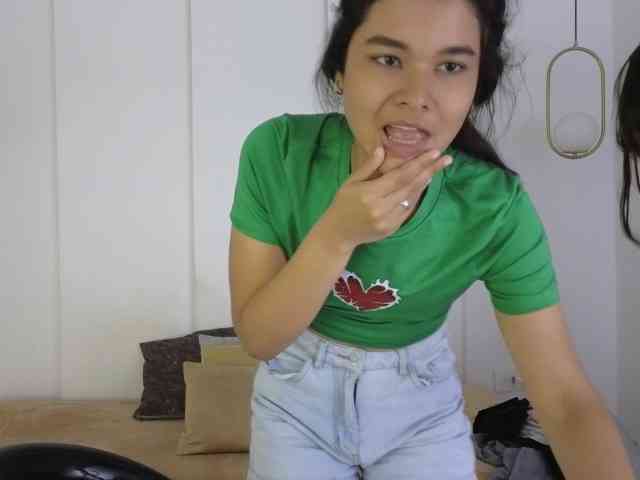 sexychanell-1 webcam