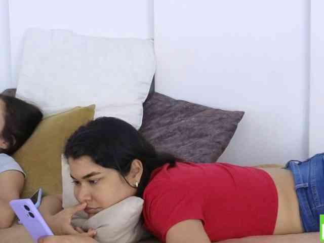 sexychanell-1 webcam