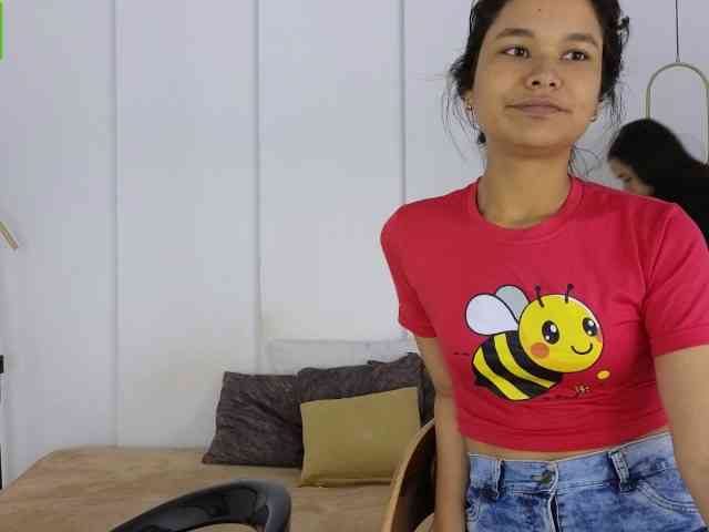 sexychanell-1 webcam