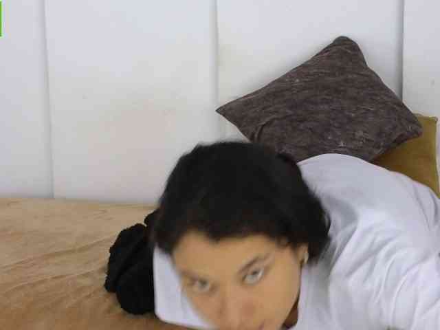 sexychanell-1 webcam