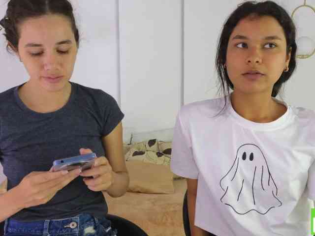 sexychanell-1 webcam