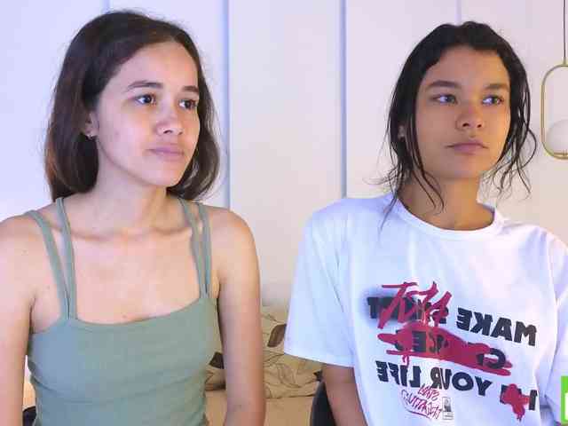 sexychanell-1 webcam