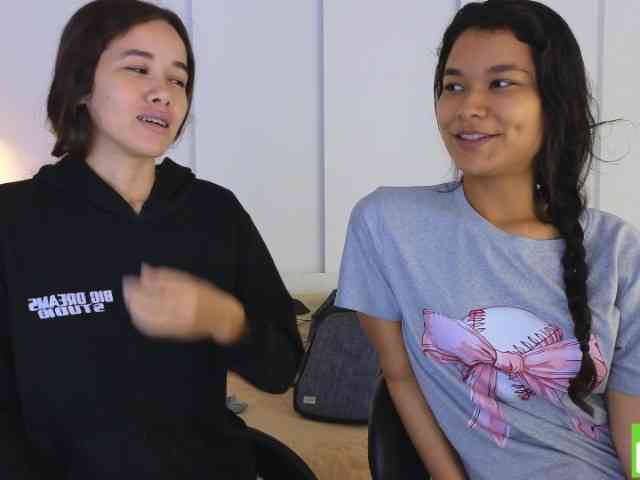 sexychanell-1 webcam