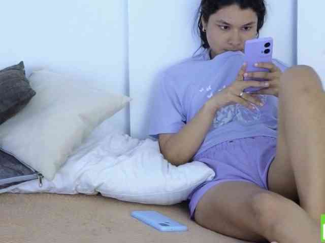 sexychanell-1 webcam