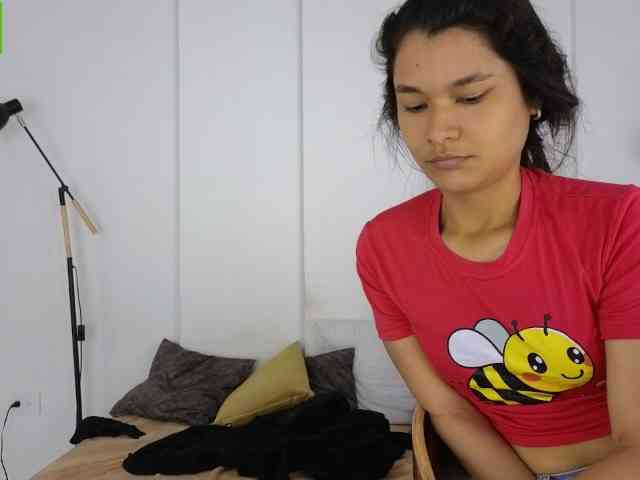 sexychanell-1 webcam