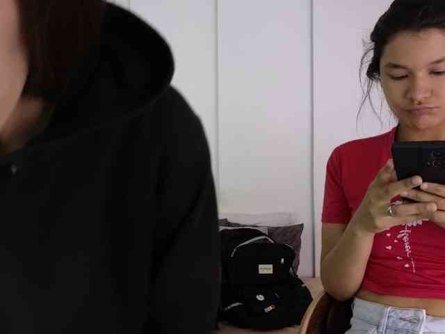 sexychanell-1 webcam