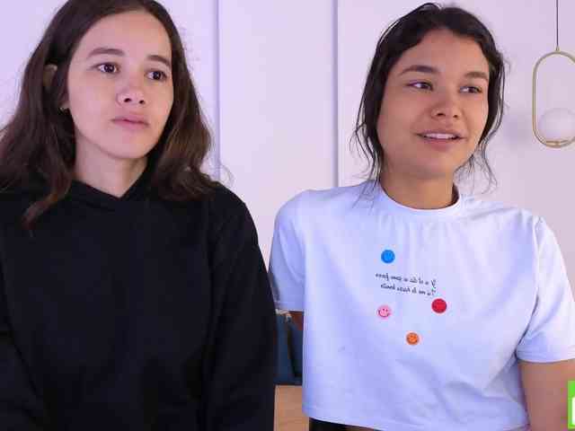 sexychanell-1 webcam