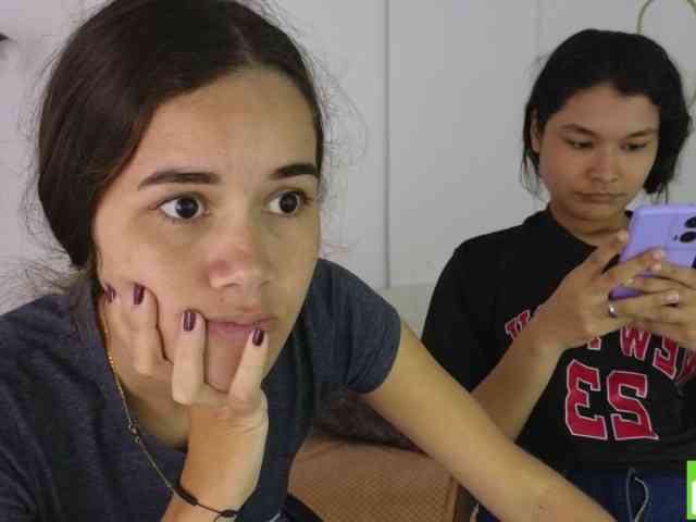 sexychanell-1 webcam