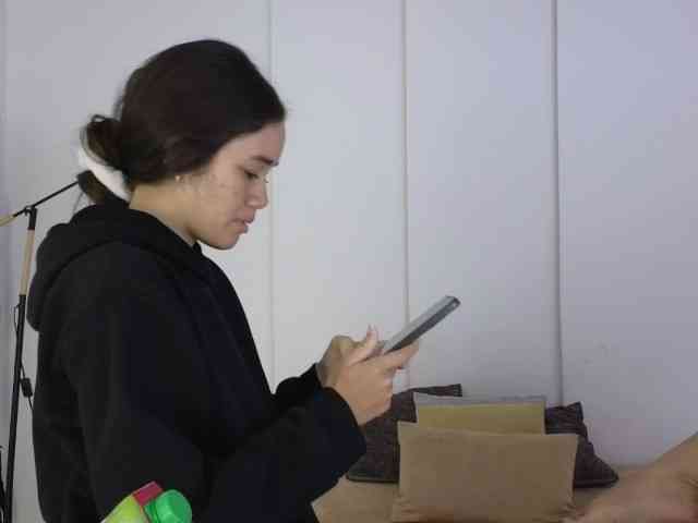 sexychanell-1 webcam