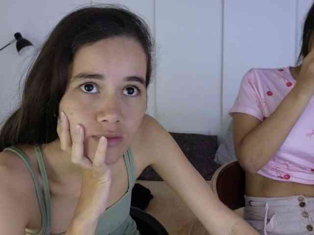 sexychanell-1 webcam