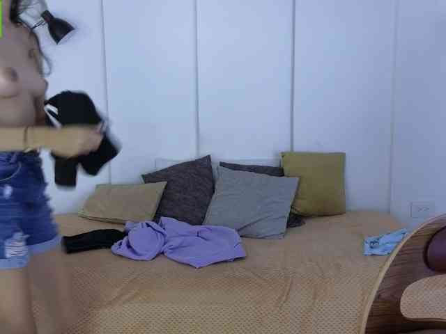 sexychanell-1 Live Webcam on BongaCams