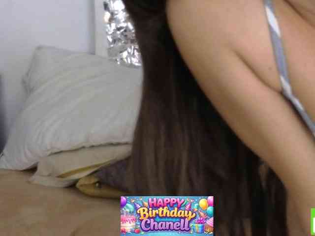 sexychanell-1 webcam