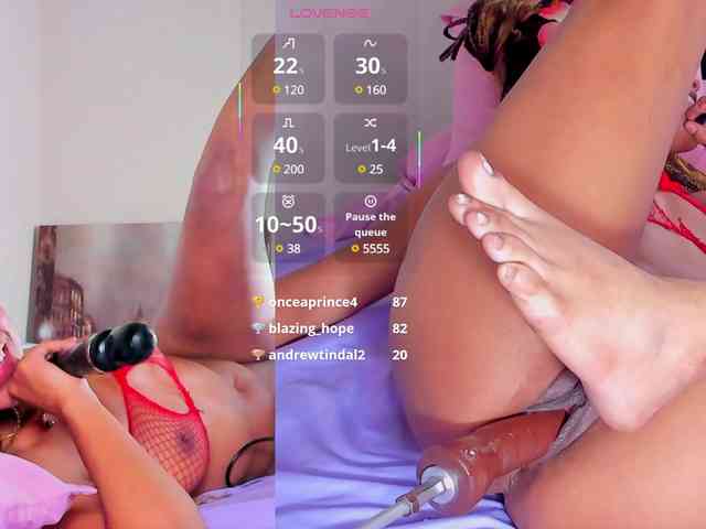 Ebony-Skye webcam