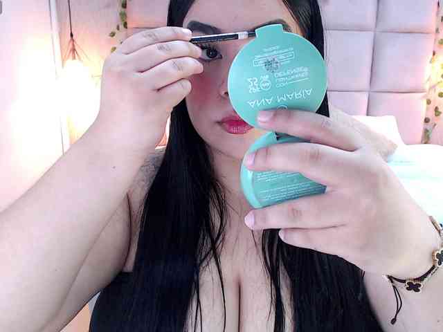 ALEXXA-CURVY webcam
