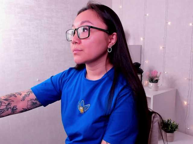 gentlemuse's BongaCams show and profile