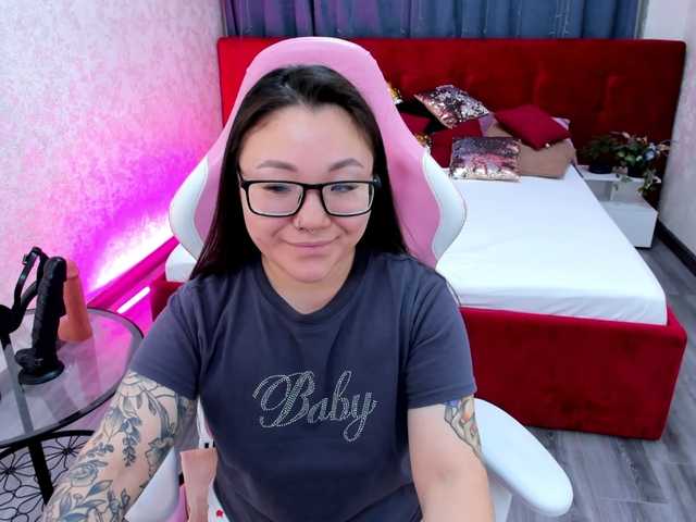 gentlemuse's BongaCams show and profile