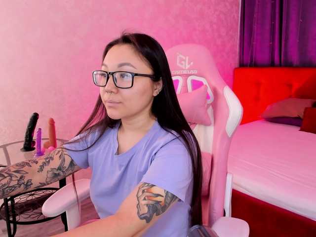 gentlemuse's BongaCams show and profile