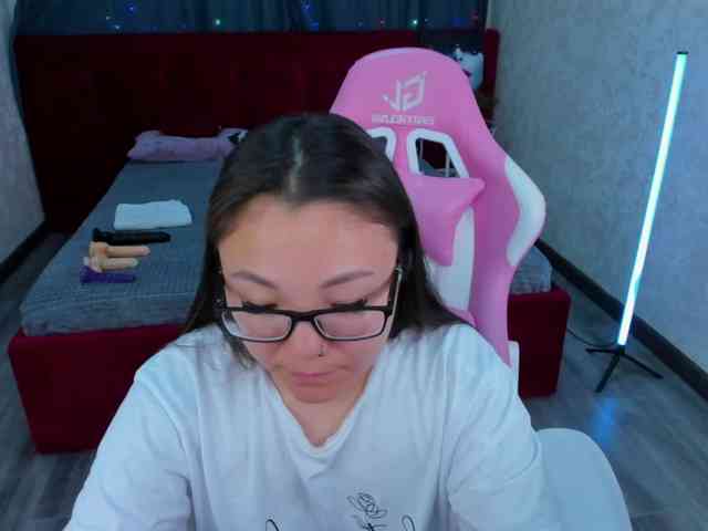 live cam bedroom Gentlemuse