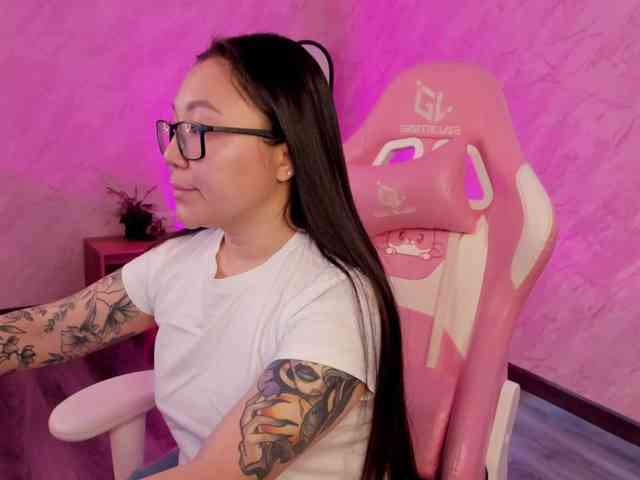 gentlemuse Live Webcam on BongaCams