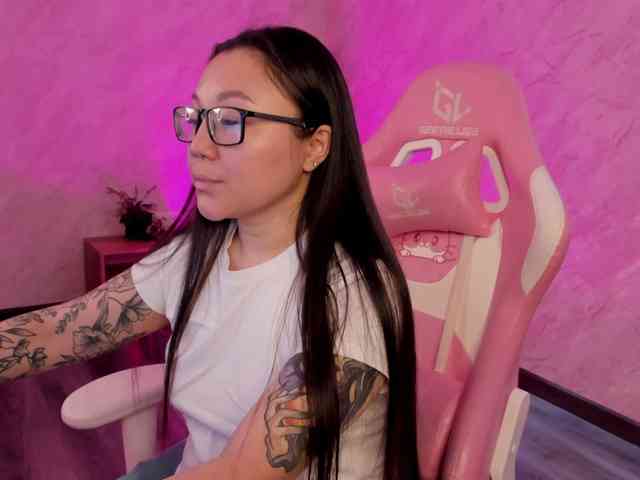 gentlemuse Live Webcam on BongaCams