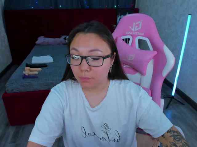 gentlemuse webcam