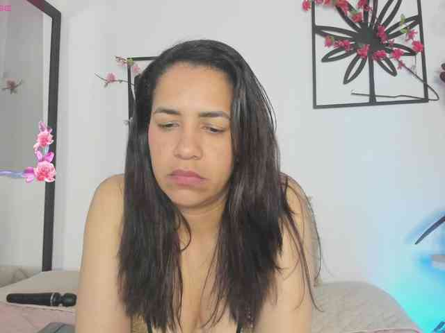 JOANNE1111 webcam