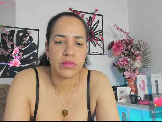 JOANNE1111 webcam