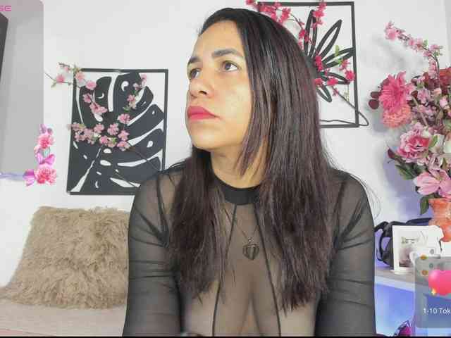 JOANNE1111 webcam