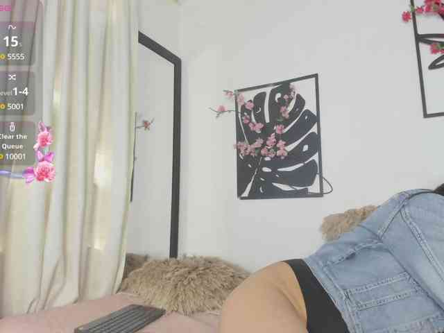 JOANNE1111 webcam
