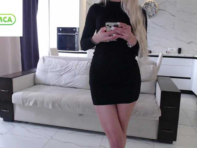 Elsa77's BongaCams show and profile