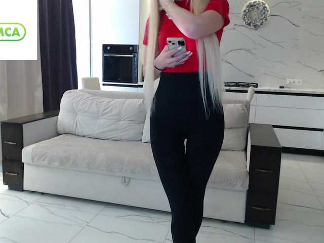 Elsa77's BongaCams show and profile