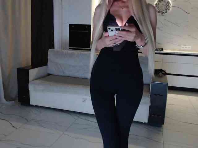 Elsa77 webcam