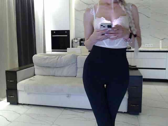 Elsa77 webcam
