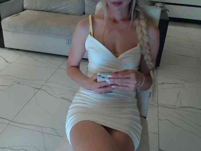 Elsa77 webcam