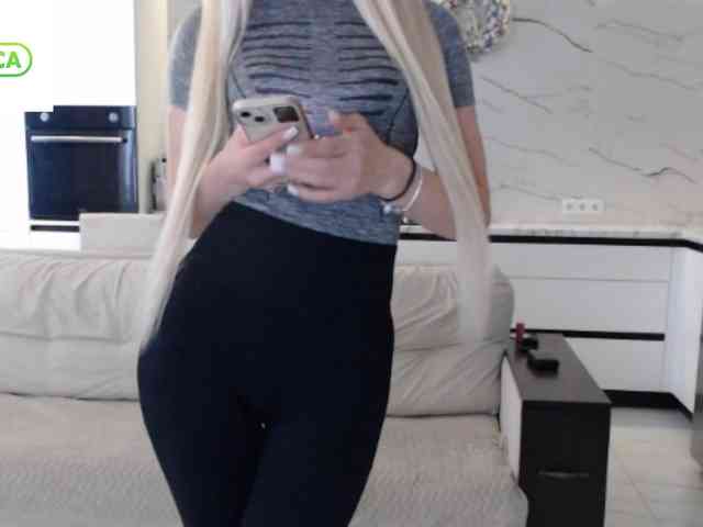 Elsa77 webcam