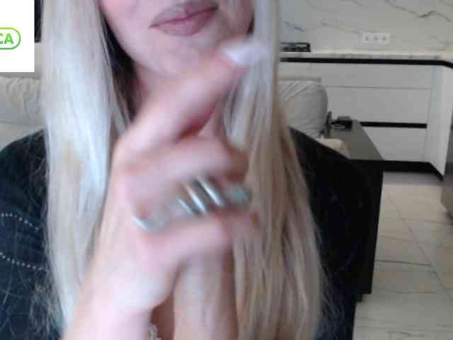 Elsa77 webcam